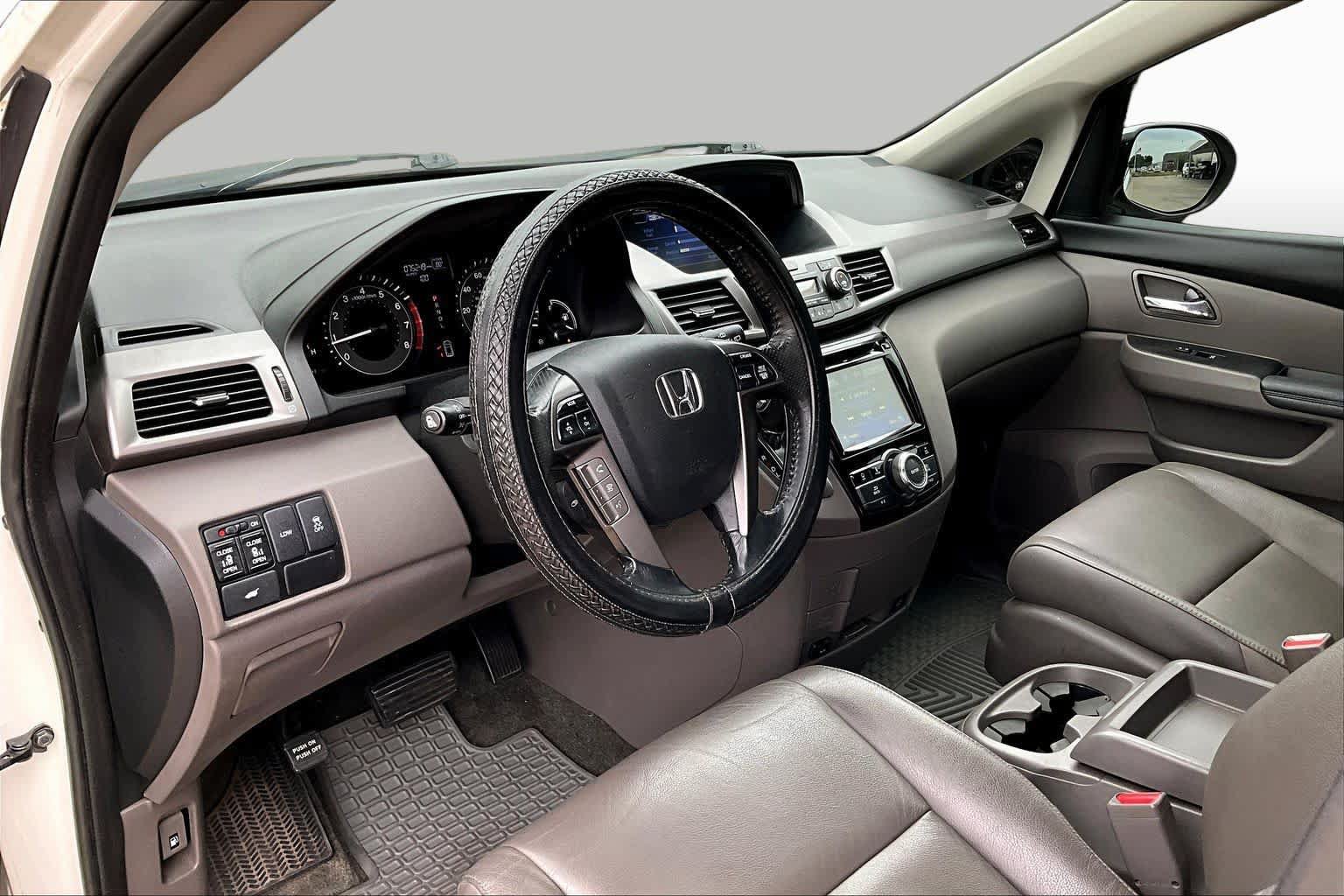 Used 2017 Honda Odyssey EX-L image 17