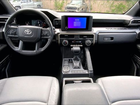 Used 2025 Toyota Tacoma SR5 image 13