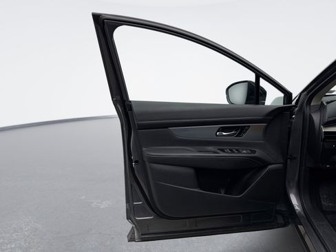 Used 2025 Nissan Murano SL image 9