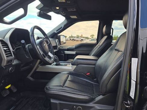 Used 2018 Ford F150 Lariat w/ Equipment Group 502A Luxury AWD/4WD image 11