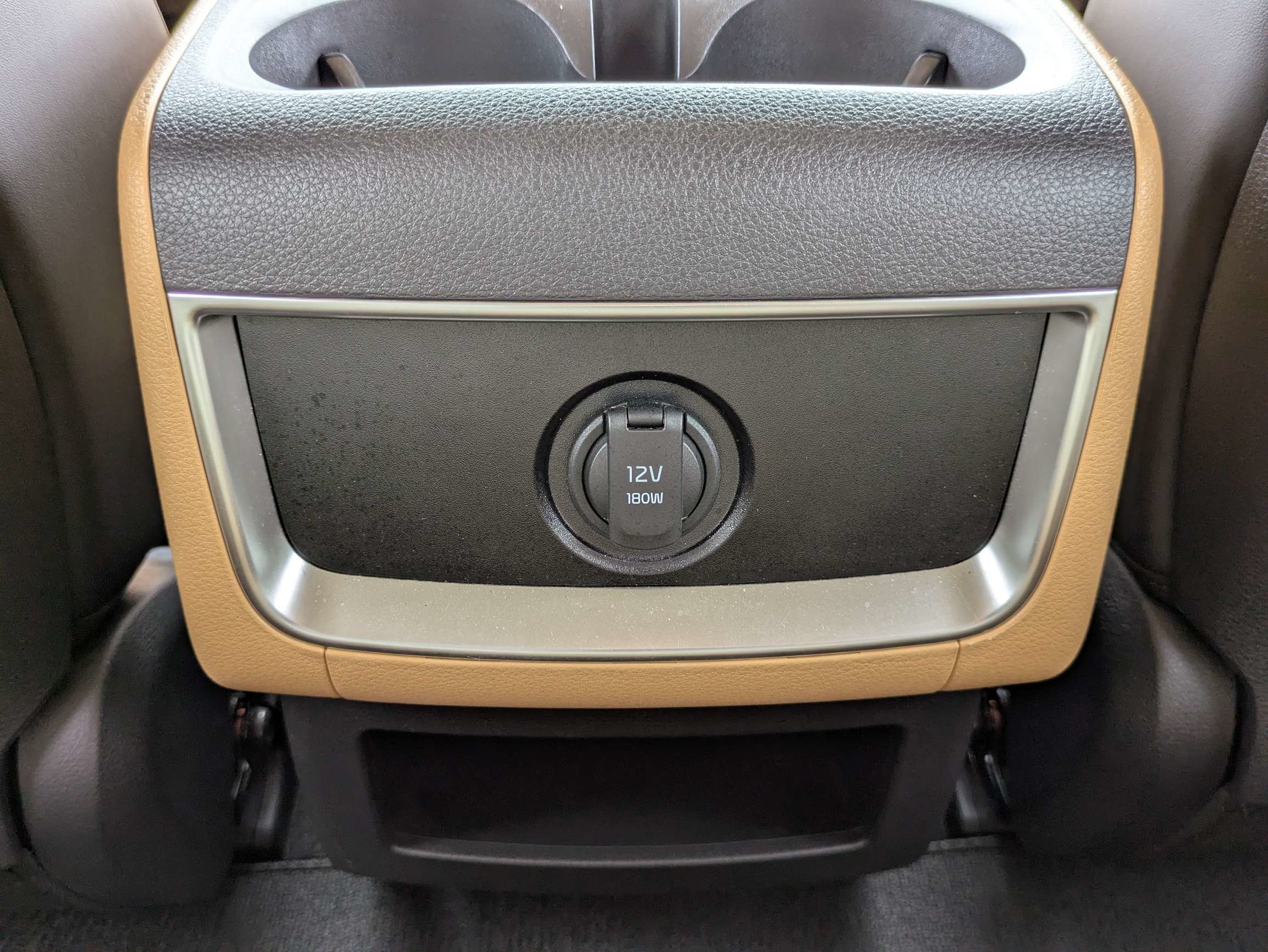 Certified 2024 Kia Carnival LX FWD image 34