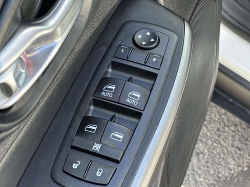 Used 2021 Jeep Cherokee Limited w/ Elite Package image 23