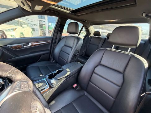 Used 2014 Mercedes-Benz C 300 4MATIC Sedan image 10