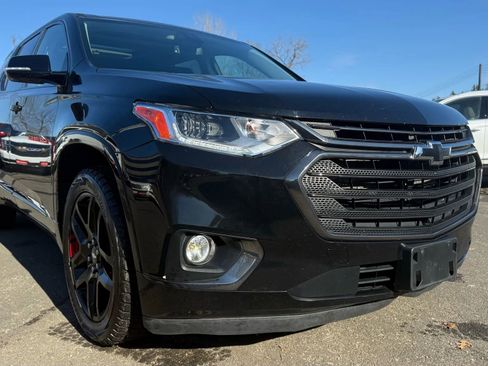 Used 2019 Chevrolet Traverse Premier w/ Redline Edition image 12