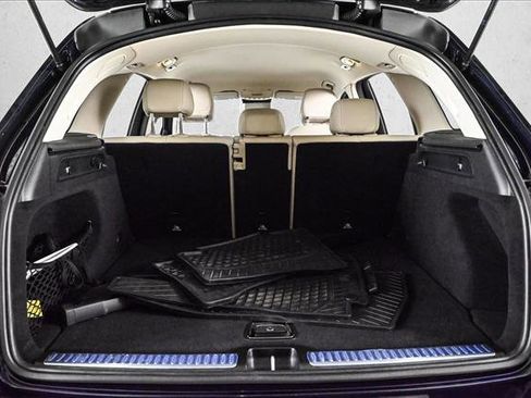 Certified 2022 Mercedes-Benz GLC 300 4MATIC image 6