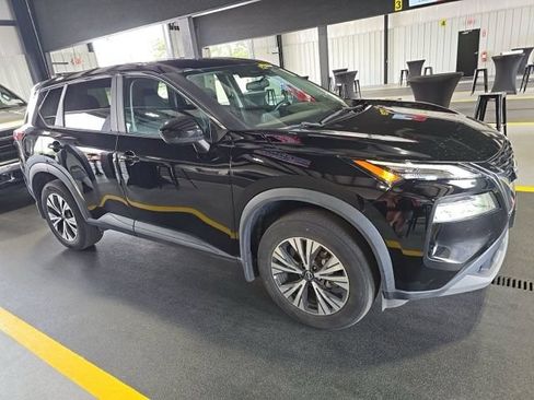 Used 2023 Nissan Rogue SV AWD/4WD image 6