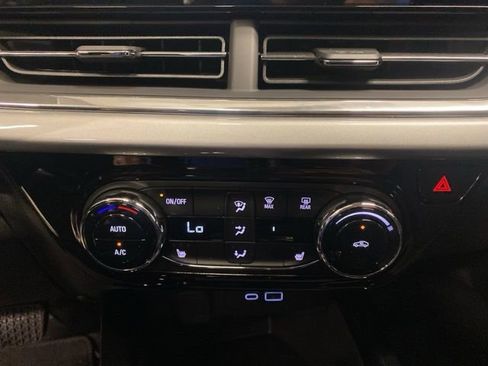 New 2026 Chevrolet Trax LT w/ Driver Confidence Package FWD image 21