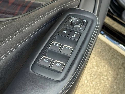 Used 2019 Lexus LS 500 w/ Luxury Package RWD image 15