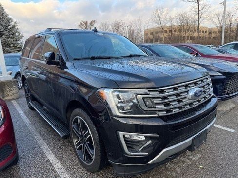 Used 2019 Ford Expedition Limited w/ Special Edition Package image 2