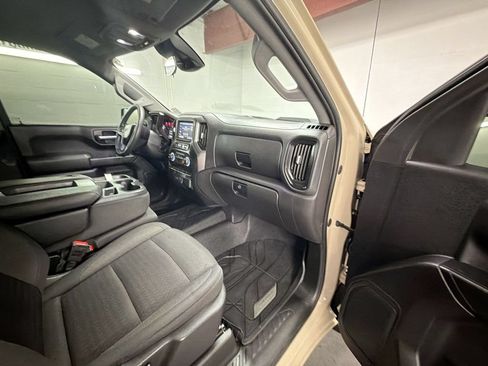 Used 2023 Chevrolet Silverado 1500 Custom Trail Boss AWD/4WD image 26