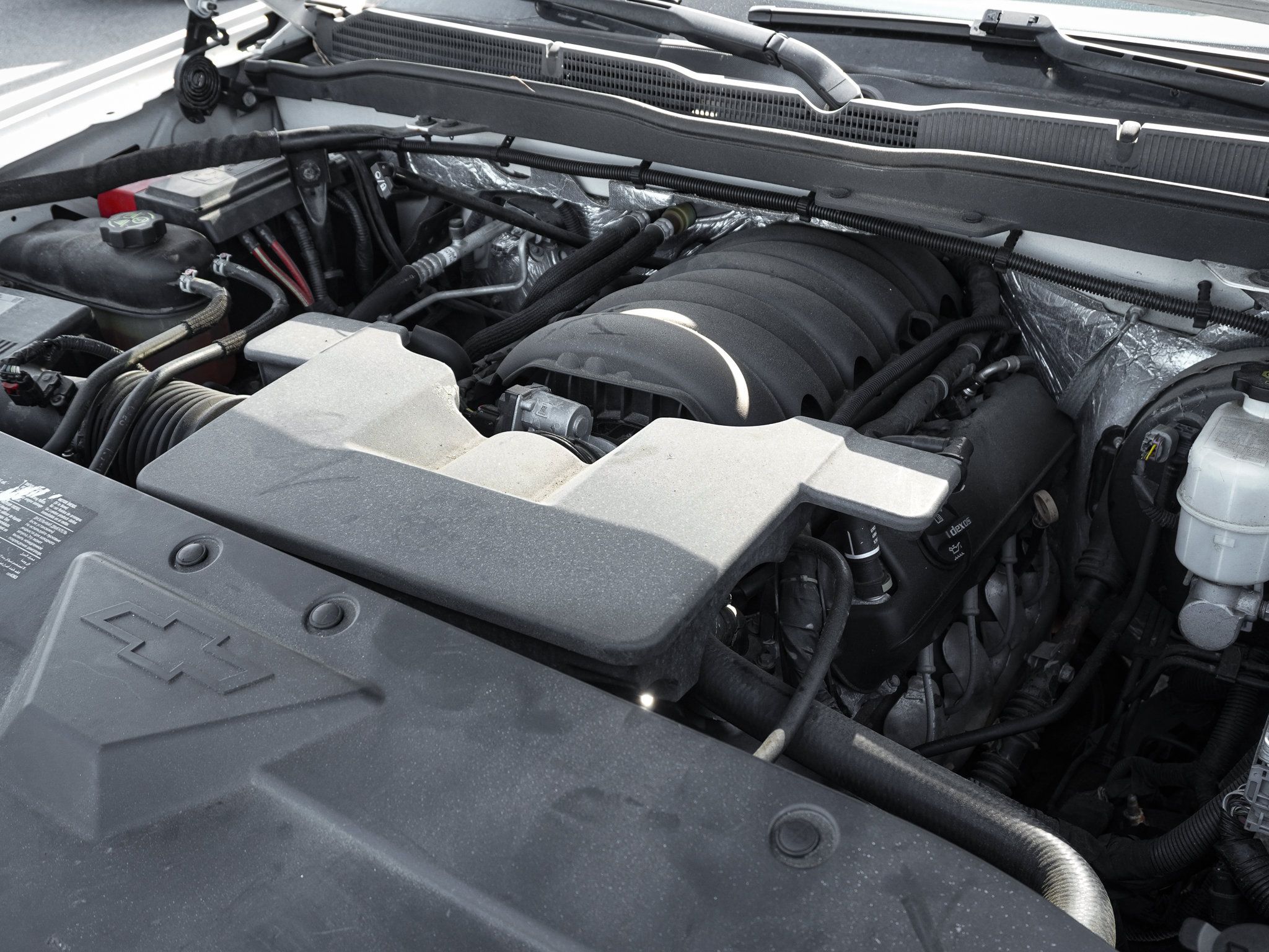 Used 2015 Chevrolet Silverado 1500 High Country w/ High Country Premium Package AWD/4WD image 34