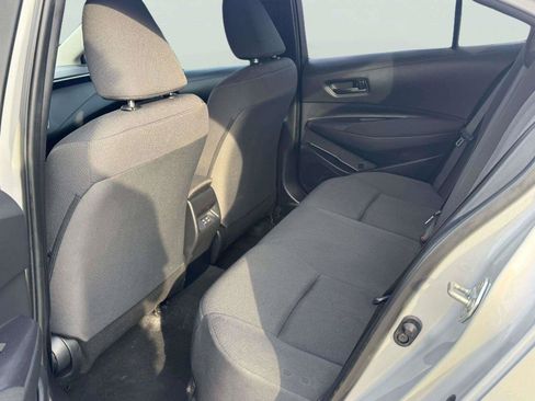 Used 2023 Toyota Corolla LE FWD image 38