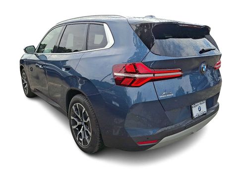 Used 2025 BMW X3 xDrive30i w/ Convenience Package AWD/4WD image 4