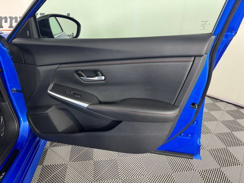 Used 2024 Nissan Sentra SR FWD image 31