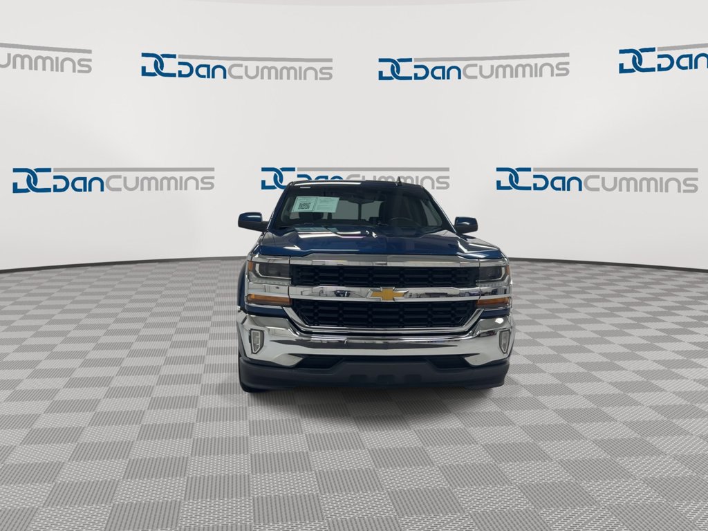 Used 2018 Chevrolet Silverado 1500 LT w/ All Star Edition RWD image 3