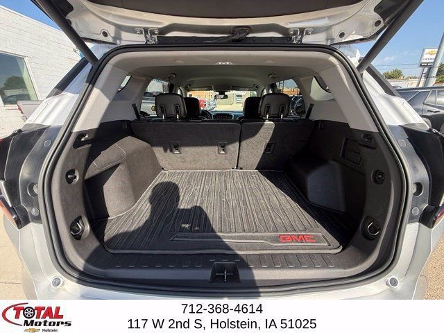 Used 2020 GMC Terrain SLT w/ Preferred Package AWD/4WD image 12
