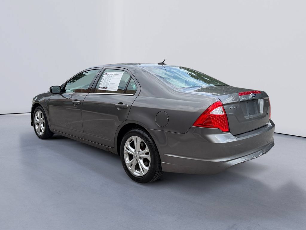 Used 2012 Ford Fusion SE FWD image 5