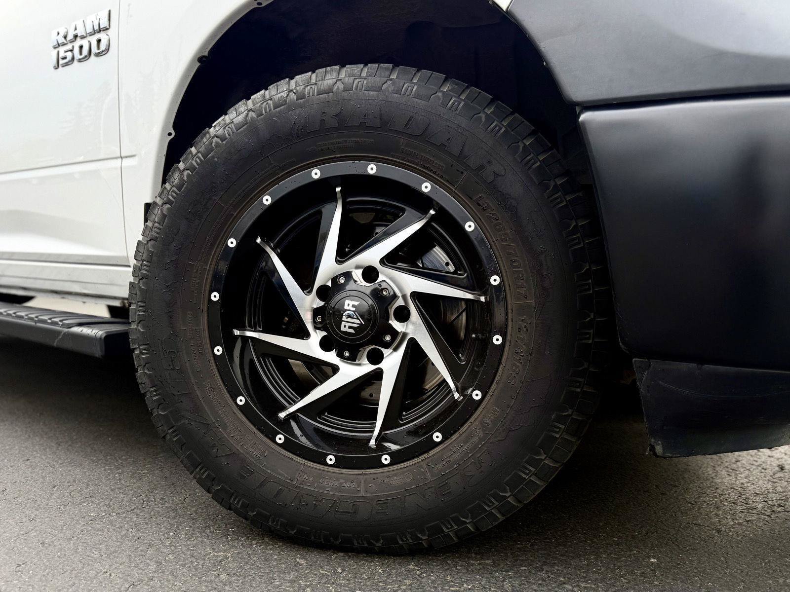 Used 2014 RAM 1500 Tradesman AWD/4WD image 9