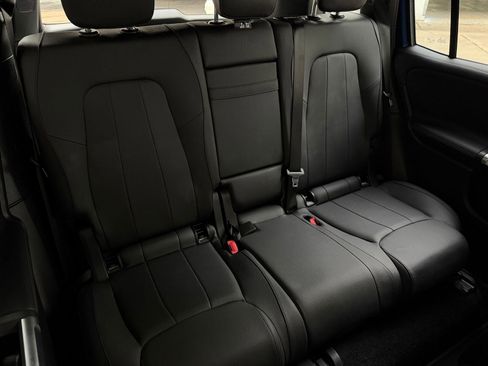 Certified 2024 Mercedes-Benz GLB 250 4MATIC image 19