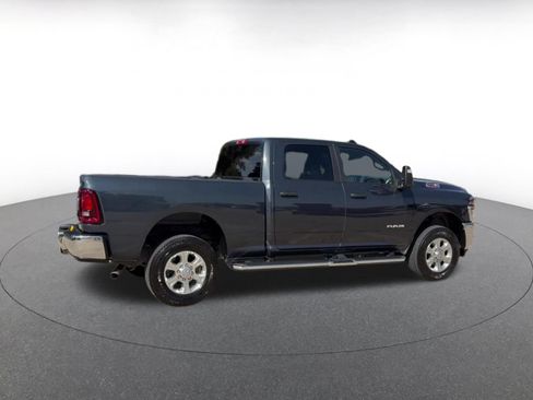 Used 2025 RAM 2500 Big Horn AWD/4WD image 12