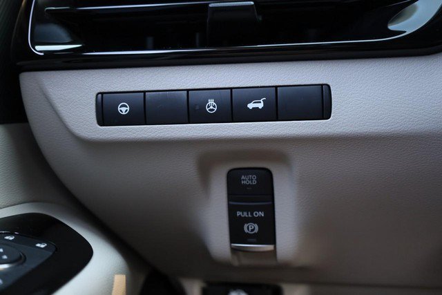 Certified 2025 Nissan Murano SL AWD/4WD image 23