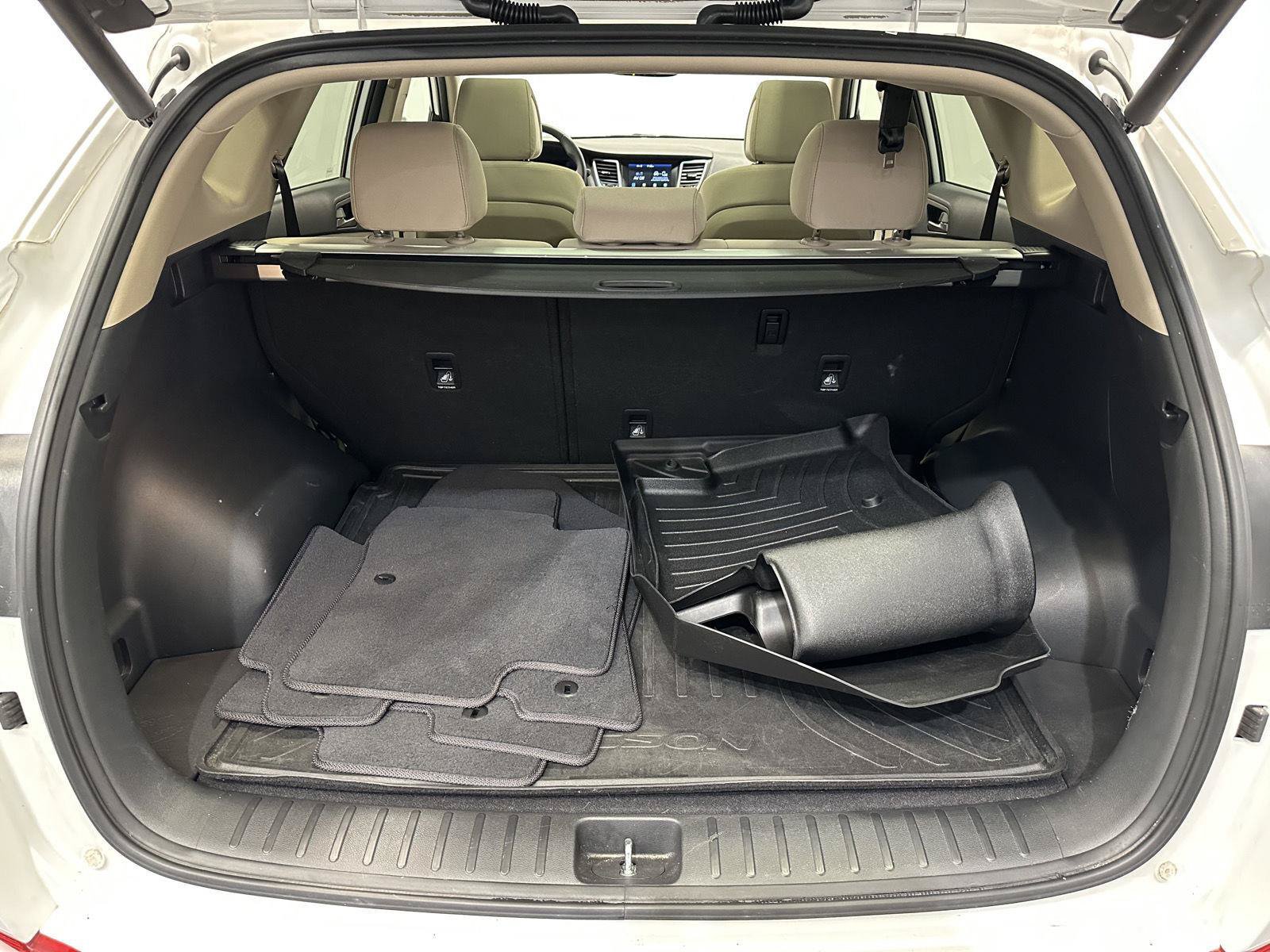 Used 2018 Hyundai Tucson Value AWD/4WD image 26
