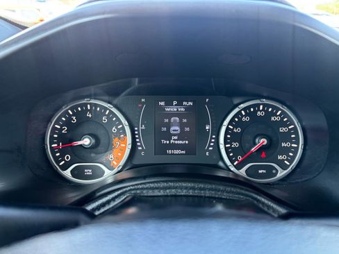 Used 2018 Jeep Renegade Latitude w/ Trailer Tow Group image 40