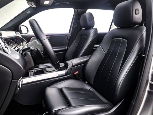 Used 2023 Mercedes-Benz GLB 250 GLB 250 SUV image 17