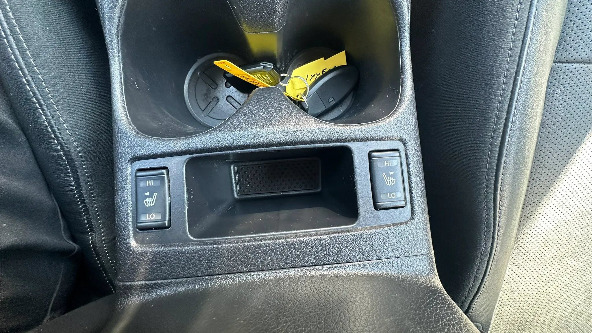 Used 2016 Nissan Rogue SL AWD/4WD image 19