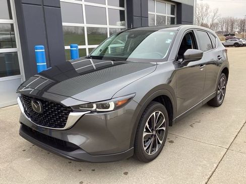 Used 2023 MAZDA CX-5 AWD 2.5 S w/ Premium Package image 2