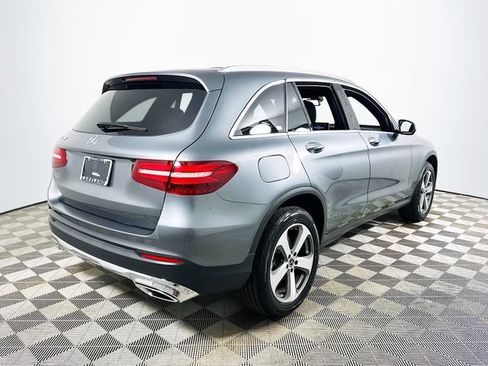 Used 2017 Mercedes-Benz GLC 300 image 3