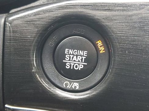 Used 2019 Jeep Grand Cherokee Trailhawk image 25