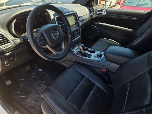 Used 2018 Jeep Grand Cherokee High Altitude AWD/4WD image 10