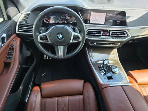 Used 2021 BMW X5 sDrive40i w/ M Sport Package image 13