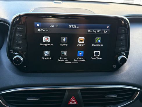 Used 2019 Hyundai Santa Fe Limited FWD image 29