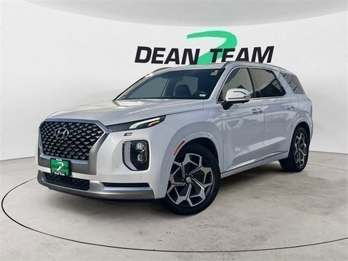 Used 2021 Hyundai Palisade Calligraphy w/ Winter Package image 4