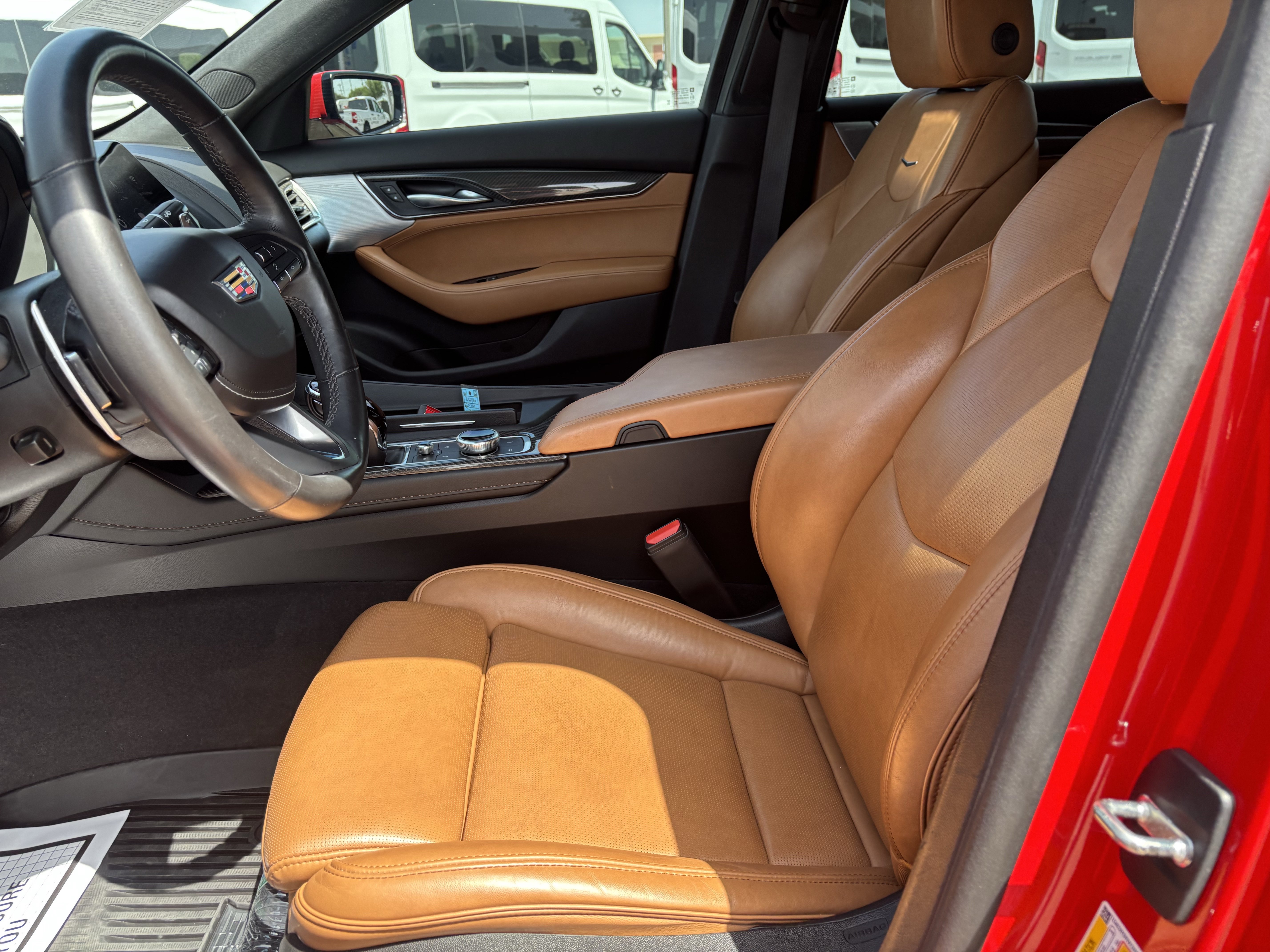 Used 2024 Cadillac CT5 V w/ Platinum Package RWD image 10