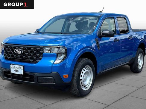 New 2025 Ford Maverick XL image 1