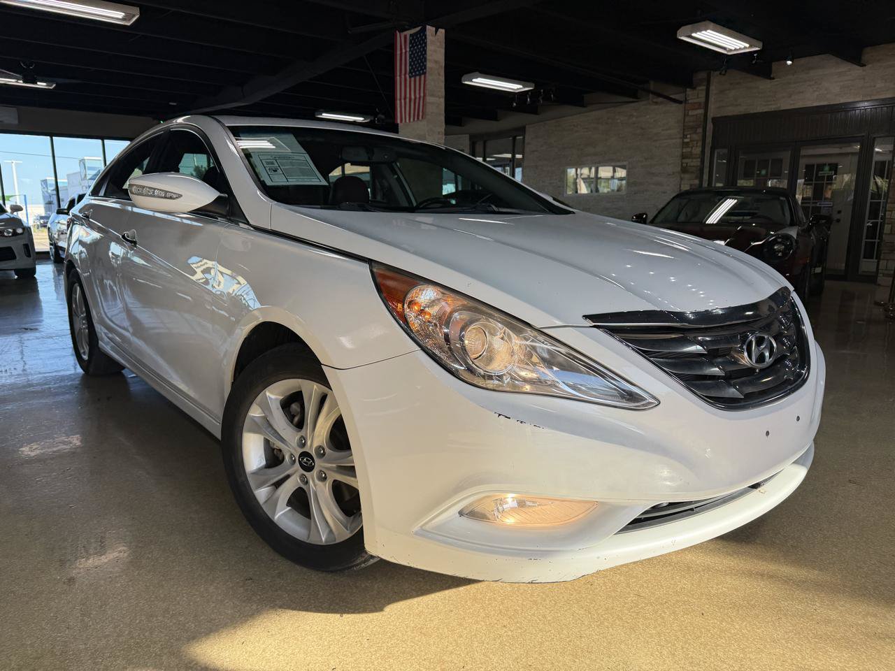 Used 2011 Hyundai Sonata Limited FWD image 1