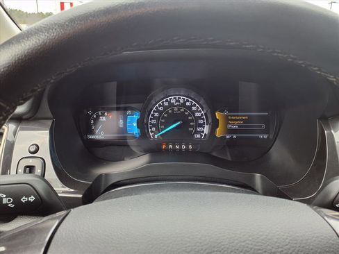 Used 2020 Ford Ranger Lariat w/ Equipment Group 501A Mid image 9