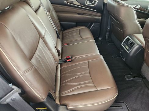 Used 2017 INFINITI QX60 FWD w/ Deluxe Technology Package image 32