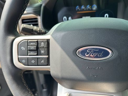 Used 2024 Ford Expedition Limited AWD/4WD image 26