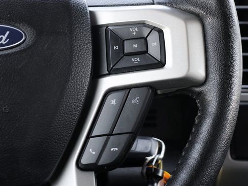 Used 2020 Ford F250 Lariat w/ Lariat Value Package image 23