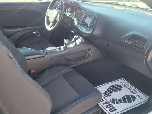 Used 2019 Dodge Challenger SXT w/ Blacktop Package image 15