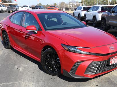 Used 2025 Toyota Camry SE