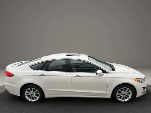 Used 2019 Ford Fusion Energi Titanium image 6