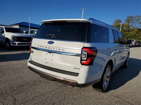 Used 2023 Ford Expedition Max King Ranch image 4