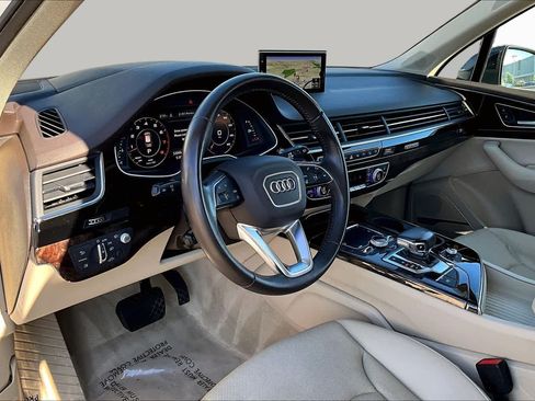 Used 2019 Audi Q7 3.0T Prestige AWD/4WD image 18