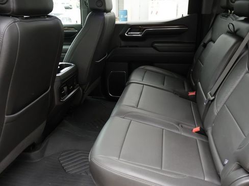 Used 2024 Chevrolet Silverado 1500 RST w/ Convenience Package II AWD/4WD image 12