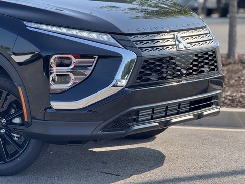 New 2025 Mitsubishi Eclipse Cross AWD image 3